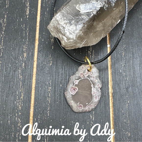 Alquimia Black and Gray Pendant Necklace - Picture 1 of 1